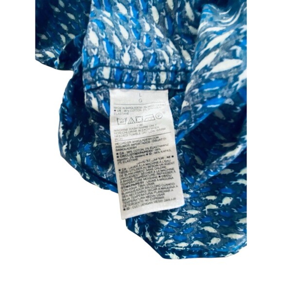 Old Navy Built-In Flex Mens Button Up Everyday Shirt Large Blue Fish Print - Picture 4 of 11